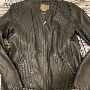 Women’s leather jacket
